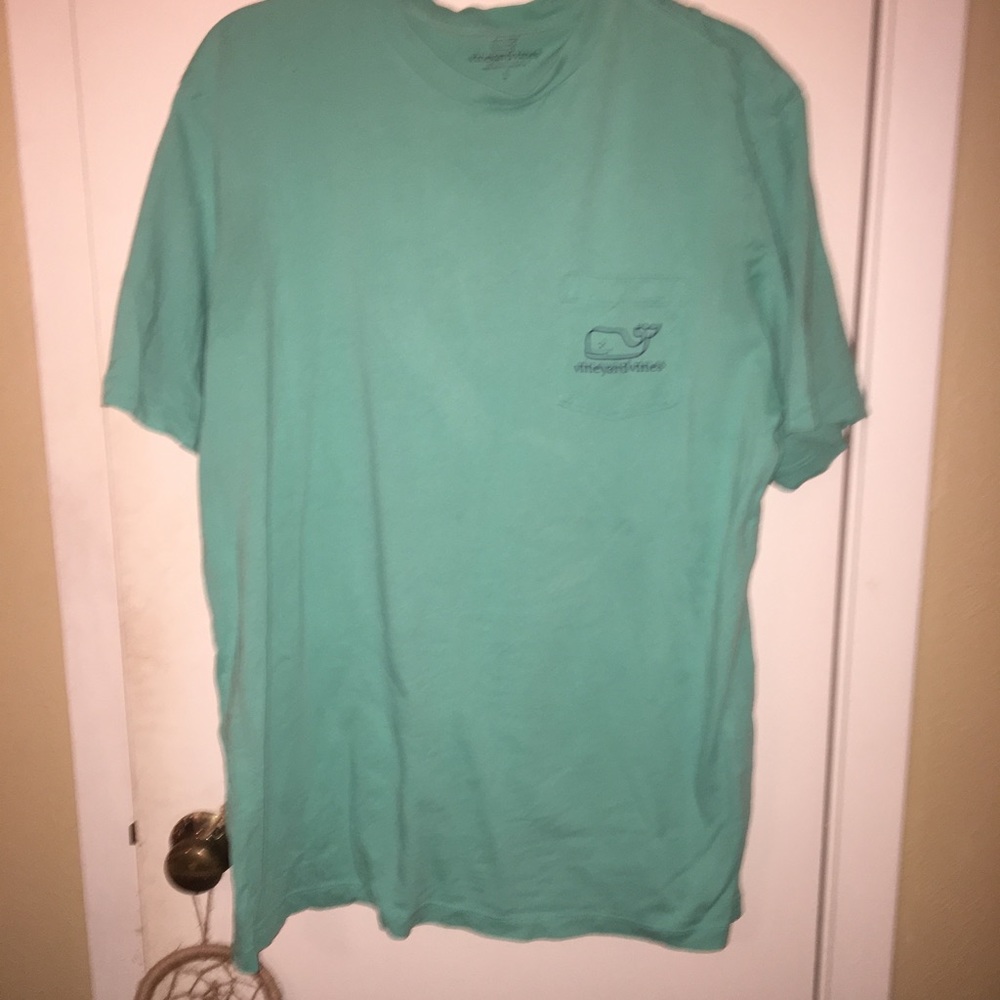 Vineyard Vines Tee